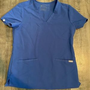 Figs Denim Casma Top and Kade Bottoms